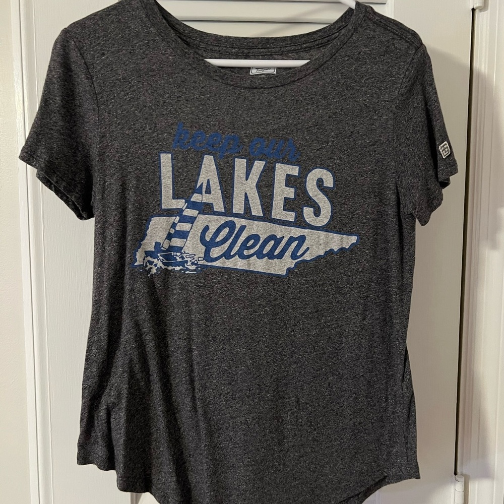 Women's Gray Short Sleeve Tee